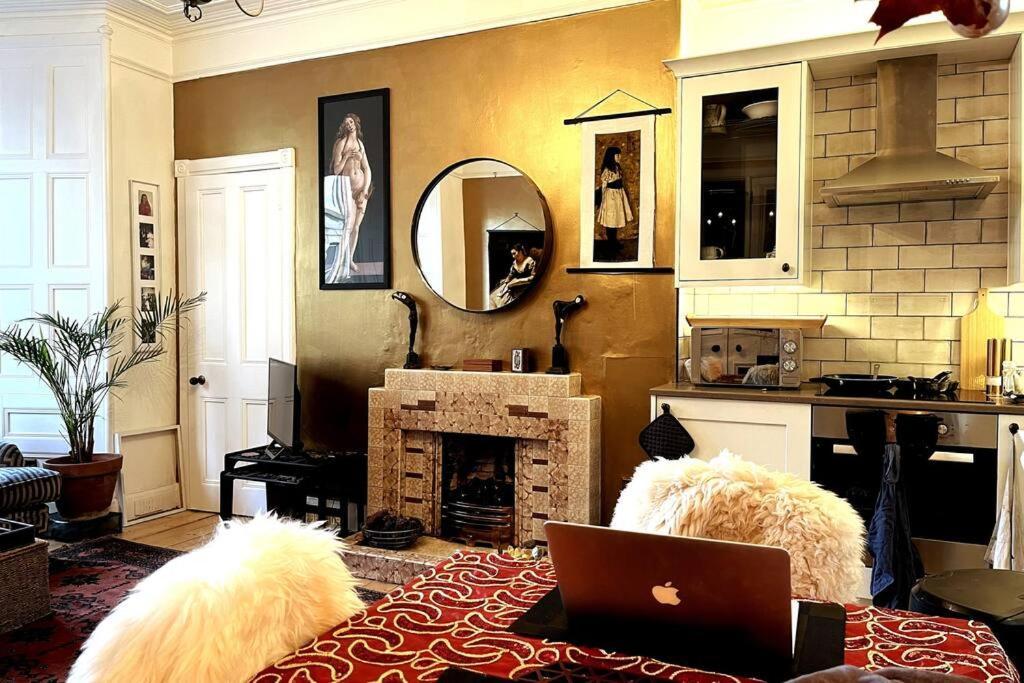 Holyrood Park: Lush & Arty 2 Double Bed Flat Apartment Edinburgh Exterior foto